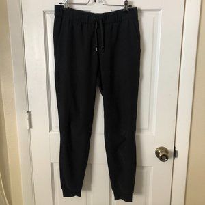 Lululemon On the Fly Jogger 28" Woven